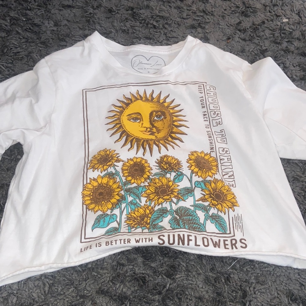 cropped white sun t shirt